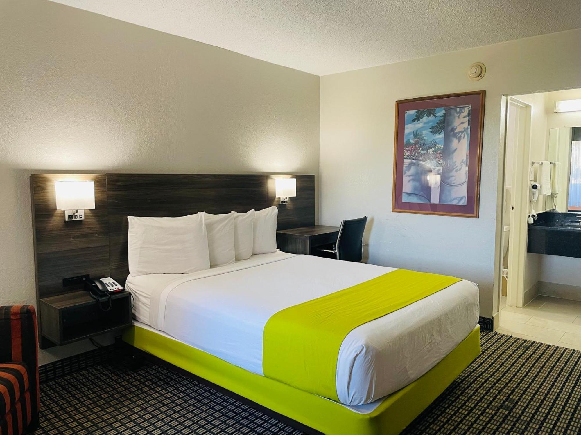 Days Inn By Wyndham Irving Grapevine Dfw Airport North Экстерьер фото