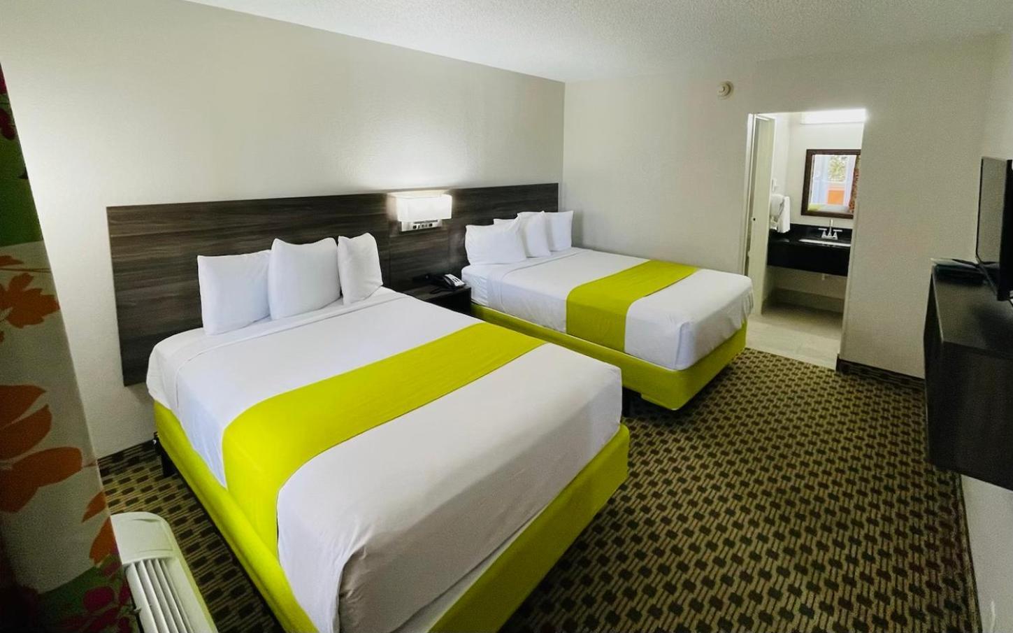 Days Inn By Wyndham Irving Grapevine Dfw Airport North Экстерьер фото