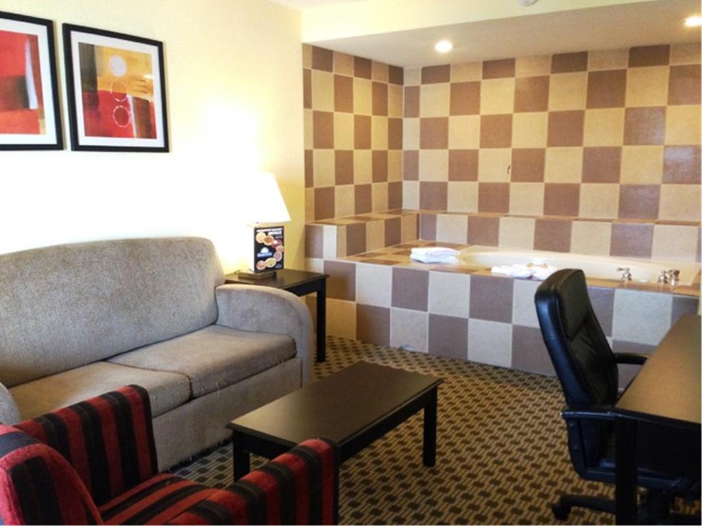 Days Inn By Wyndham Irving Grapevine Dfw Airport North Экстерьер фото